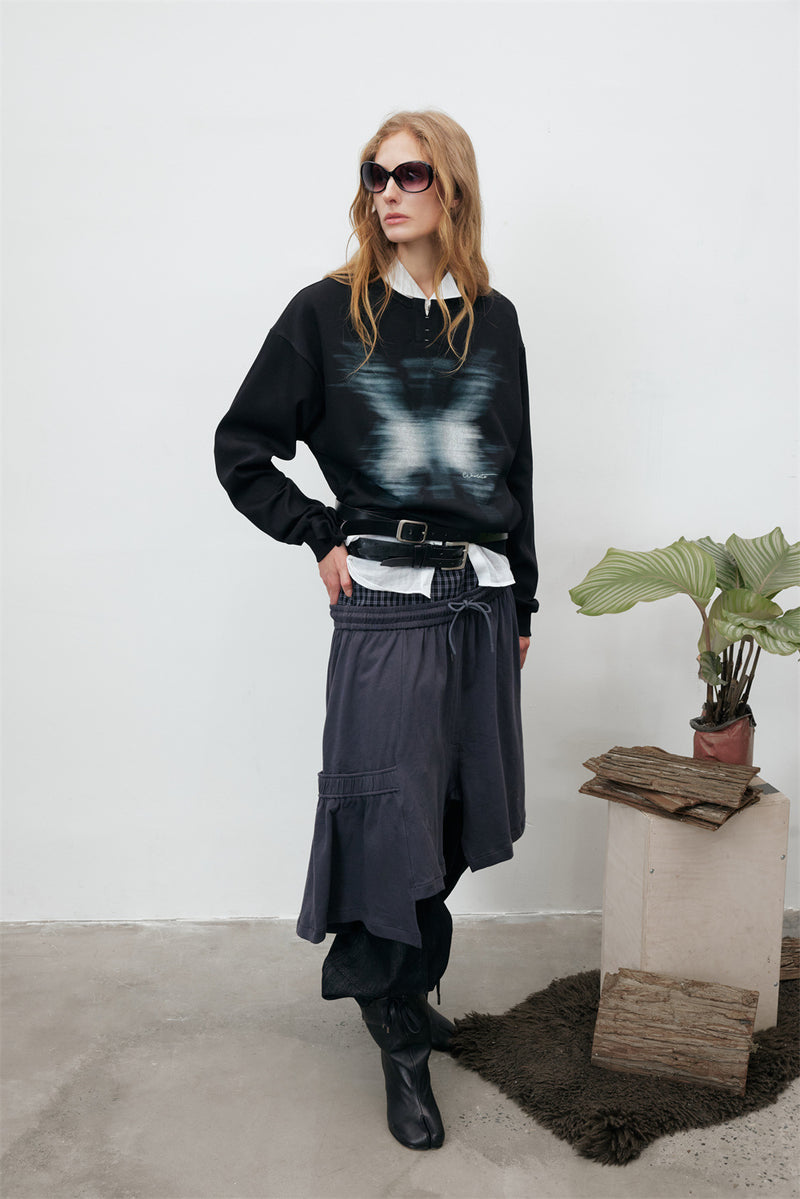 Oversized Butterfly Blur Graphic Long Sleeve Sweatshirt – Relaxed Fit Henley