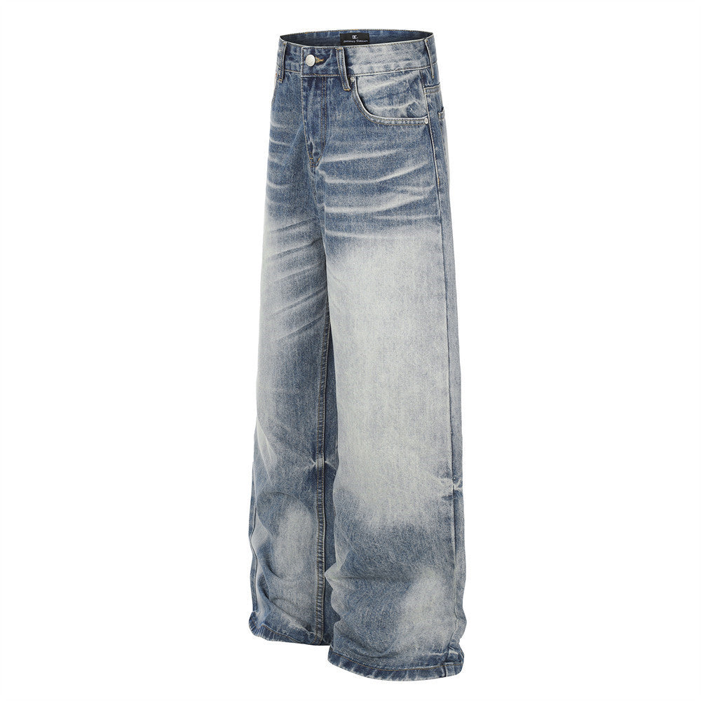 Wide-Leg-Jeans für Herren – Verwaschener Blue-Gradient-Denim mit Sternpatch & Kontrastdetails