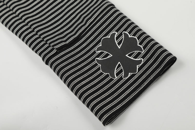 Sweat zippé à capuche rayé avec croix gothique et motif toile d'araignée