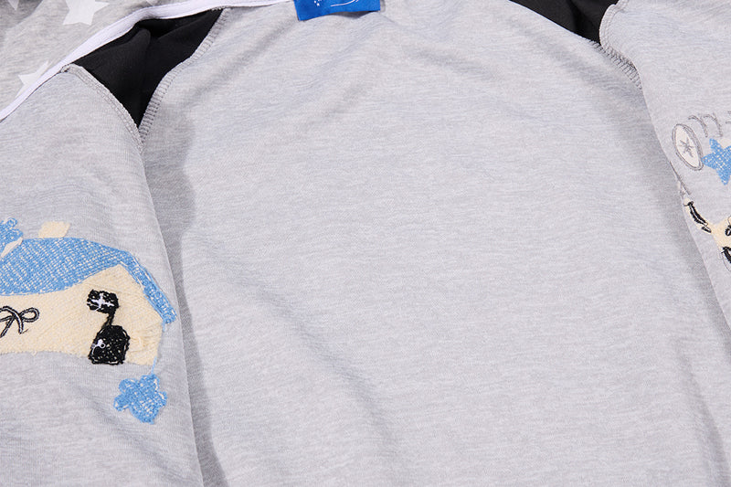 Sweat zippé à oreilles de chat – Corps à imprimé étoiles, manches raglan rayées et broderie