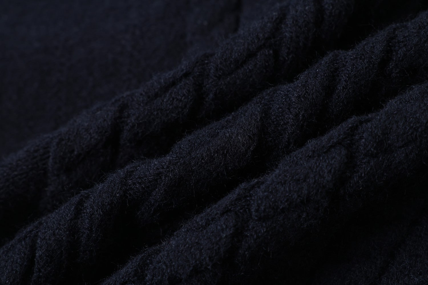 Cable Knit Zip-Up Hoodie Sweater – Irregular Twist Pattern Cardigan