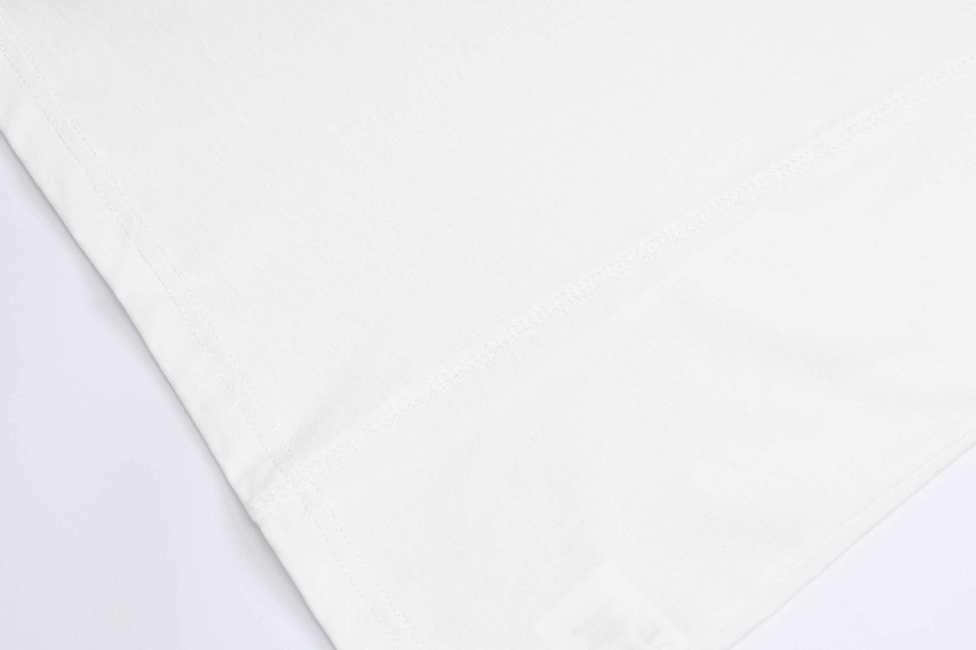 Langarm-Graphic-T-Shirt – Mancy-Trouble-Kreuzprint, Mockneck, Slim Fit