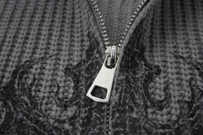 Pull zippé en maille à motif gothique – Col montant punk sombre Abyss Whisper