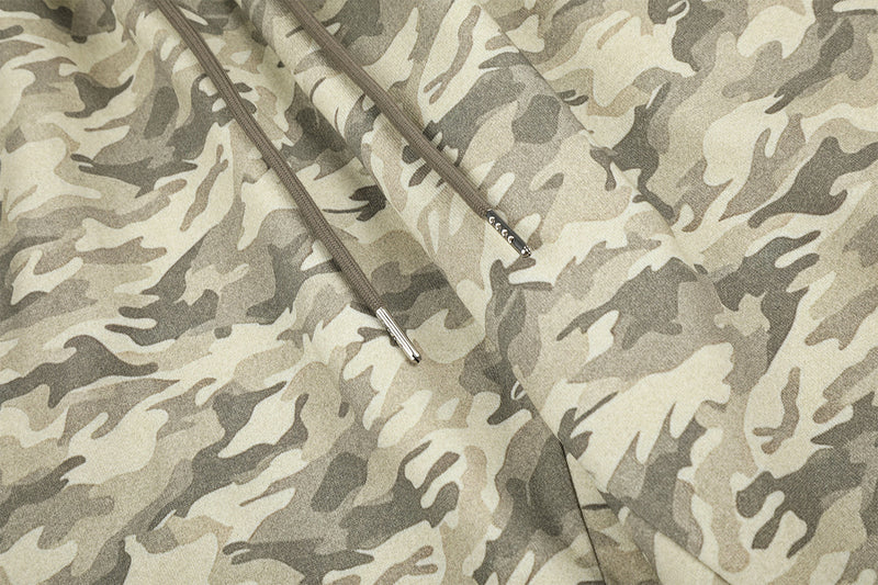 Pantalones de chándal camuflaje de pierna ancha con estrellas bordadas y gráfico 680