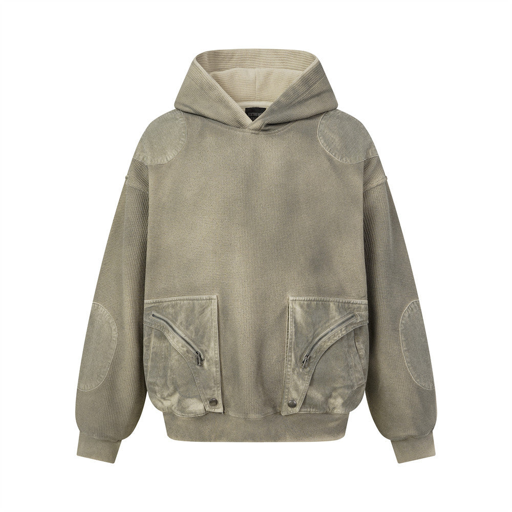 Sweat à capuche oversize pour homme en maille gaufrée, coloris kaki pierre délavé à l'acide, poches cargo zippées et coudières circulaires