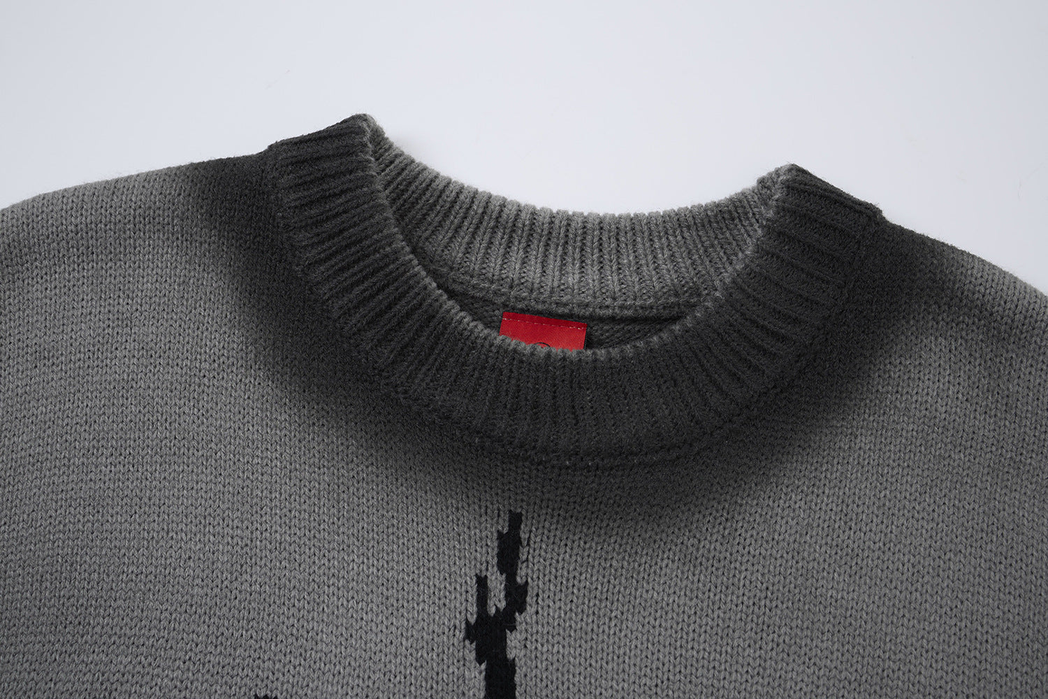 Pull col rond en maille – Graffiti usé, dégradé délavé à l’acide