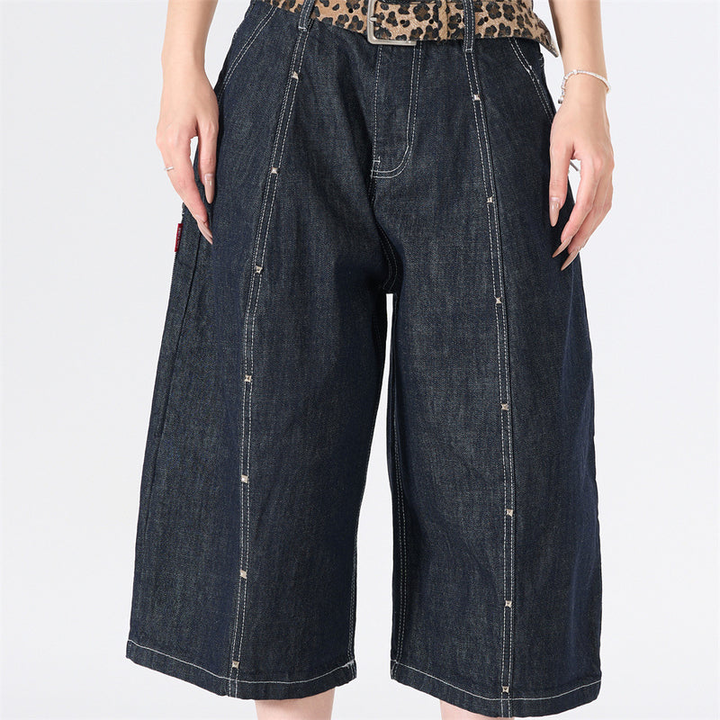 Wide-Leg Denim Cargo Shorts – Multi-Pocket Workwear Style