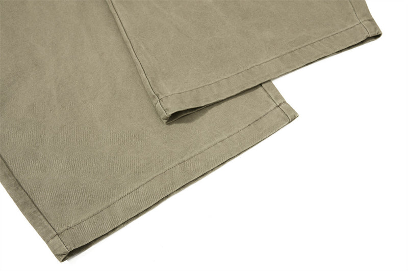 Wide-Leg Cargo Pants – Star Patch, Plaid Detail & Multi-Pocket Baggy Fit