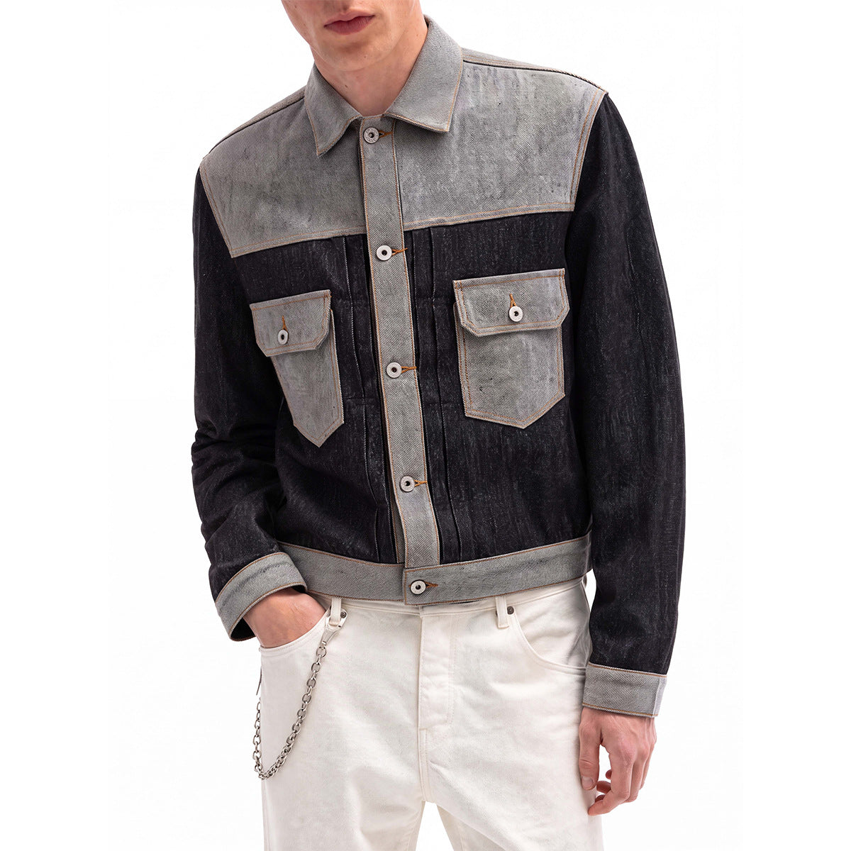 Veste en jean bicolore à empiècements contrastants – Coupe carrée