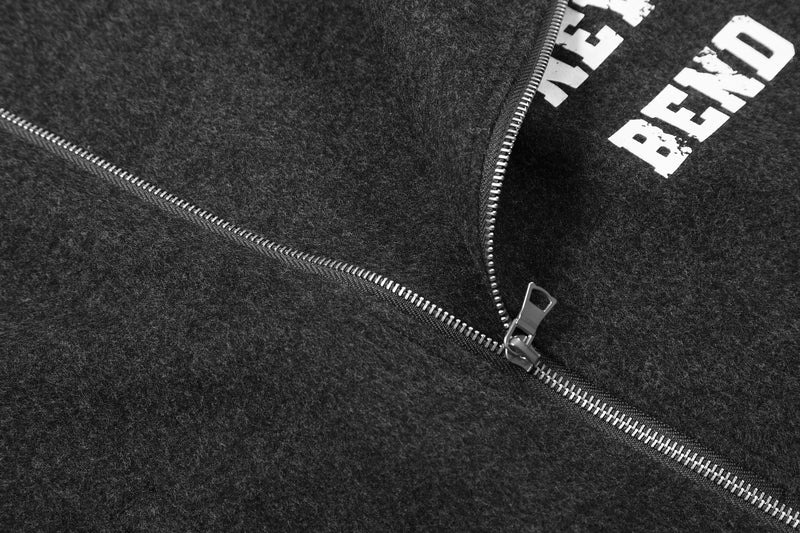 Chaqueta motera de mezcla de lana gris carbón con letras gráficas y cremallera asimétrica