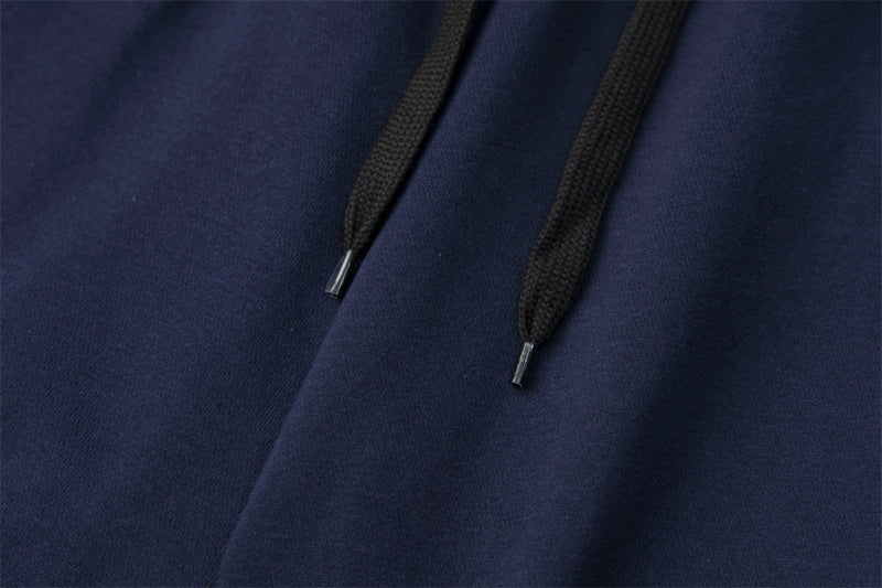 Pantalon de survêtement homme à jambes larges avec écusson brodé et imprimé graphique en écriture