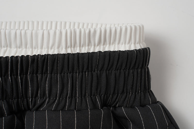 Baggy-Hose mit Nadelstreifen und weitem Bein – Lockere Streetwear-Hose