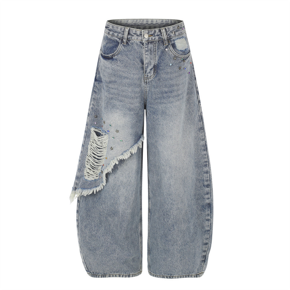 Jean large déchiré pour homme avec ornements en strass et étoiles