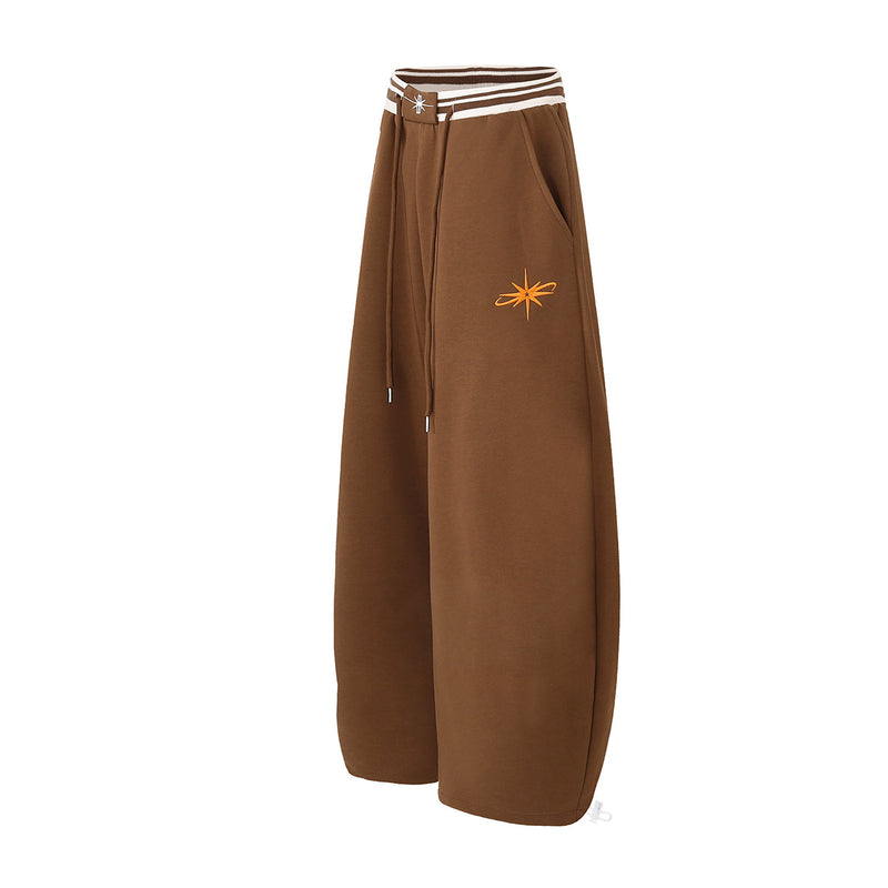 Jogginghose mit weitem Bein und gestreiftem Kontrastbund – Fleecehose mit Relaxed Fit
