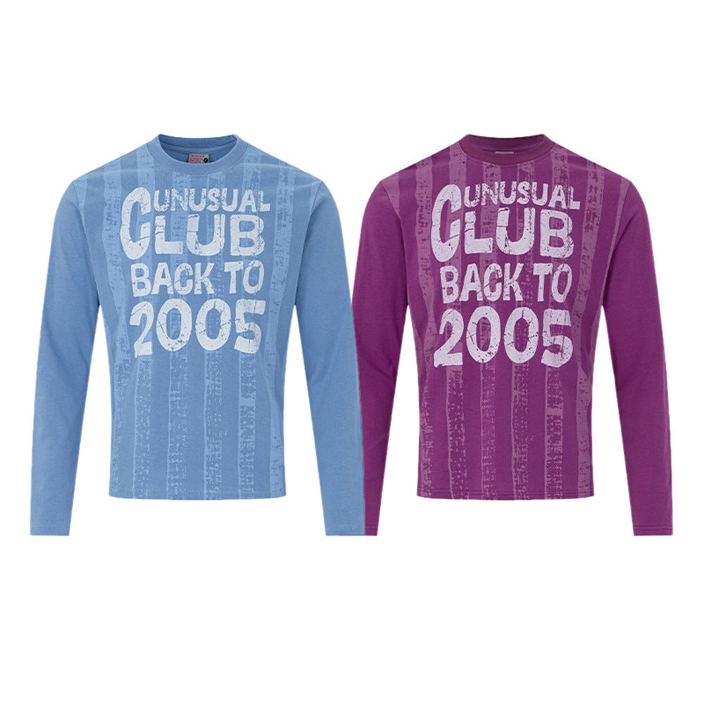 T-shirt Unusual Club Back to 2005 à manches longues et col rond, avec imprimé graphique effet usé, bleu ciel et violet prune