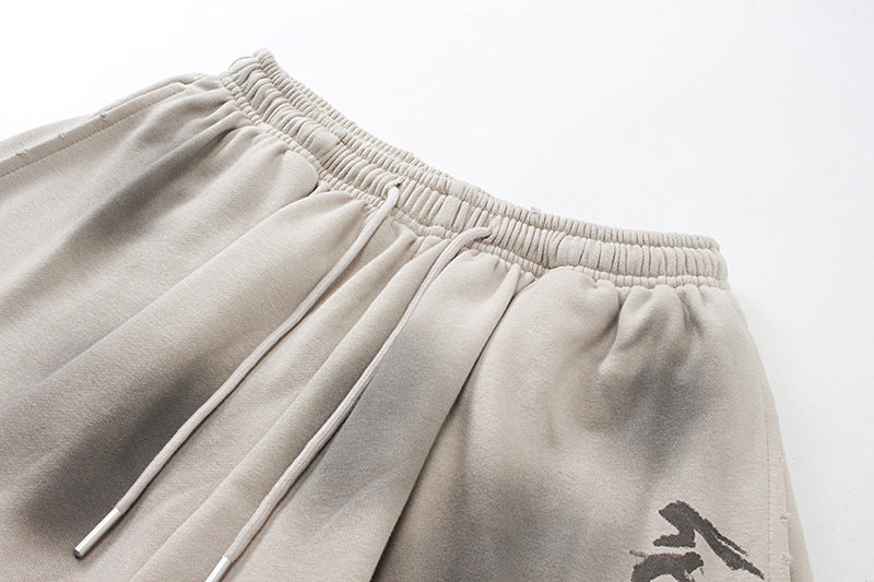 Herren Baggy Shorts im 90er-Stil – gewaschene Graphic-Sweatshorts mit Relaxed Fit und fünf Taschen