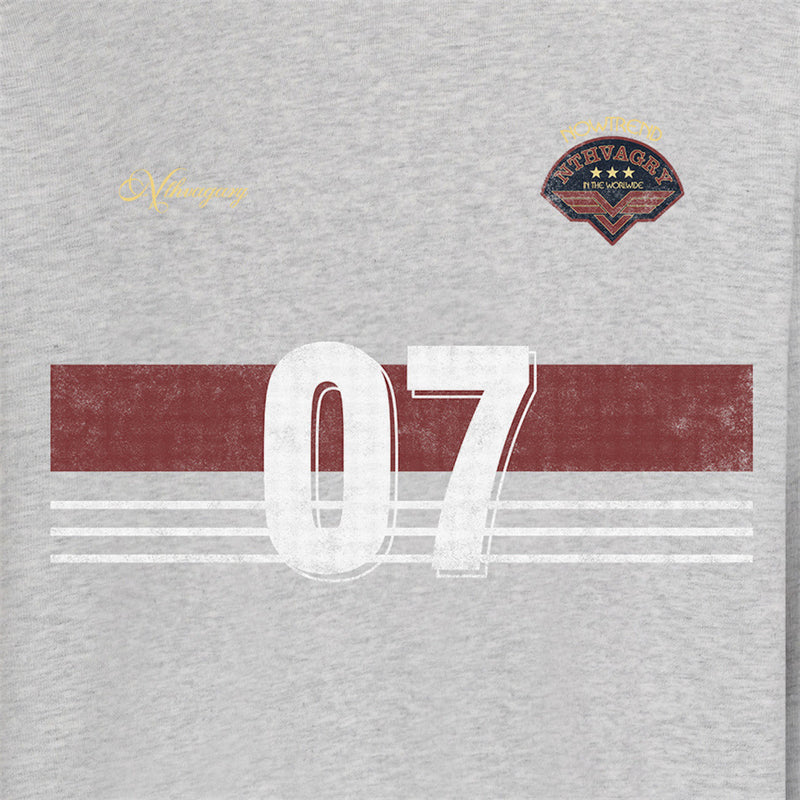 Langarmshirt mit Grafikprint – Streifenprint „07“, lockere Rundhals-Passform
