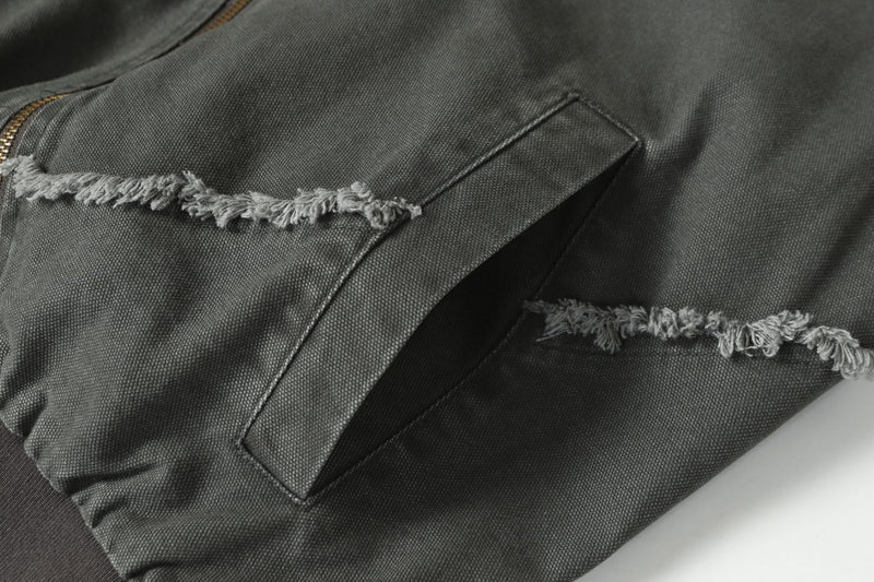 Chaqueta bomber deconstruida con costuras deshilachadas – Estilo universitario de algodón lavado