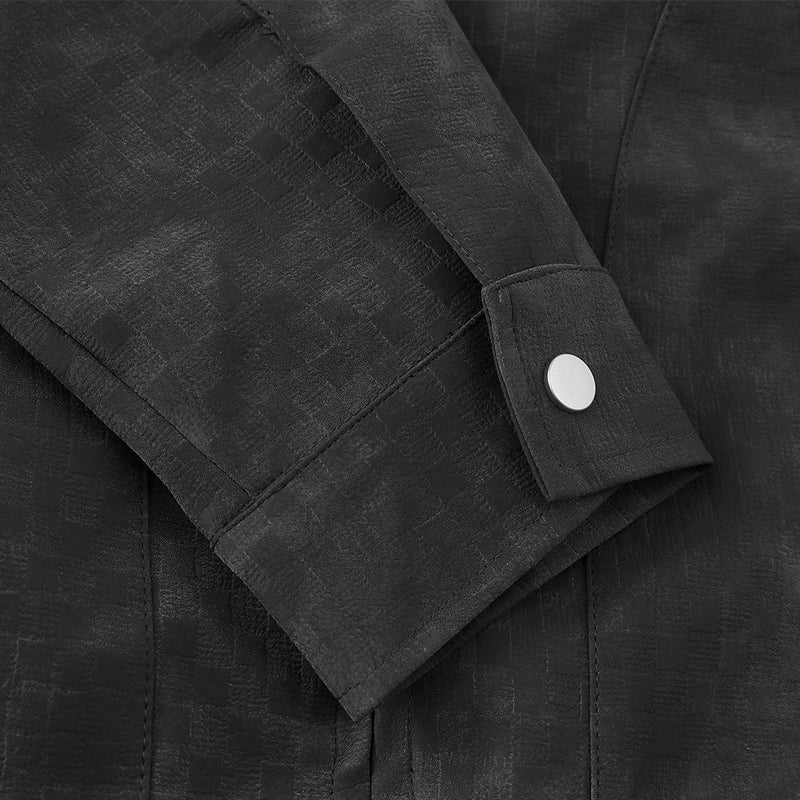 Herrenjacke mit dunkler Textur, Reißverschluss und dekonstruierter Panelnaht
