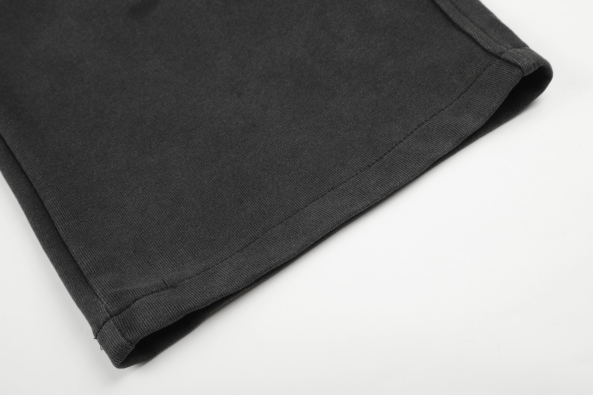 Pantalon habillé à jambes larges – Coupe baggy délavée avec poches brodées et ceinture croisée