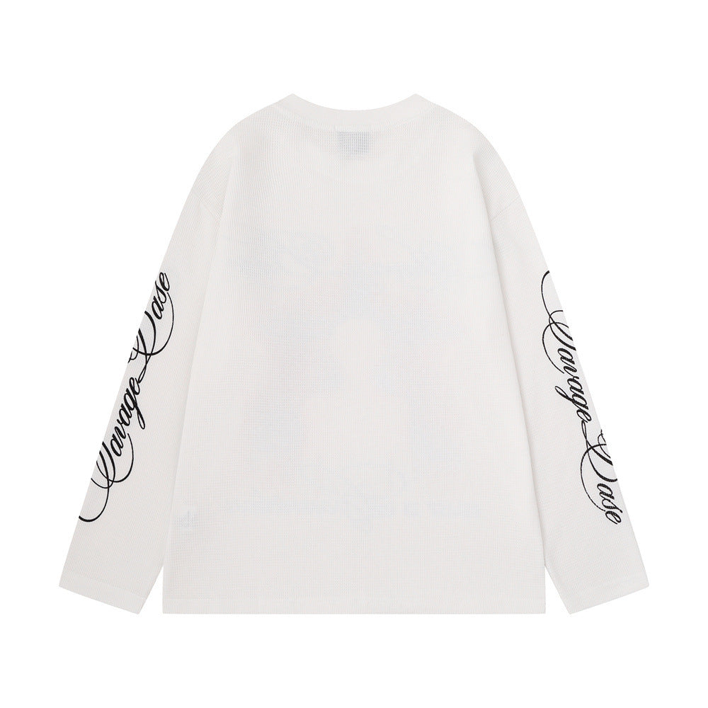 T-shirt graphique manches longues Savage Base – Col rond oversize en maille gaufrée