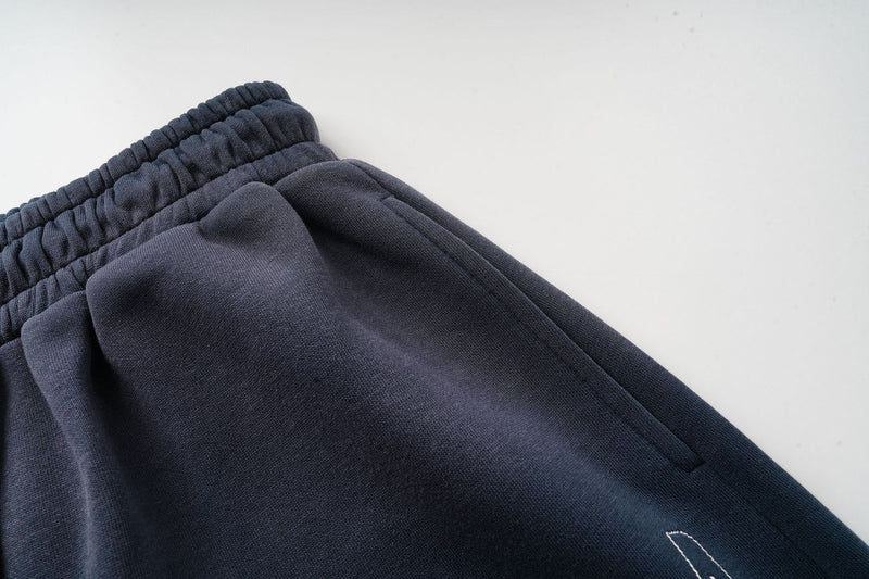Sweatpants mit weitem Bein, Retro-Grafikpatch und geradem Schnitt