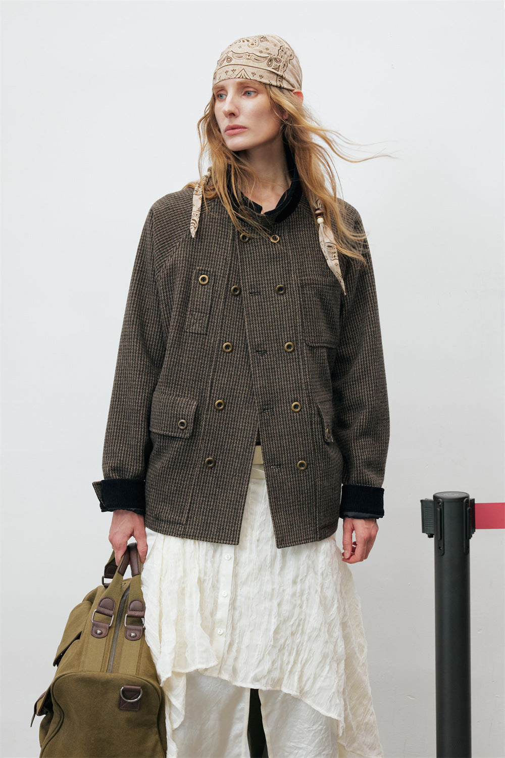 Men's brown-grey houndstooth tweed jacket with black corduroy stand collar and antique brass snap buttons, front and back vie