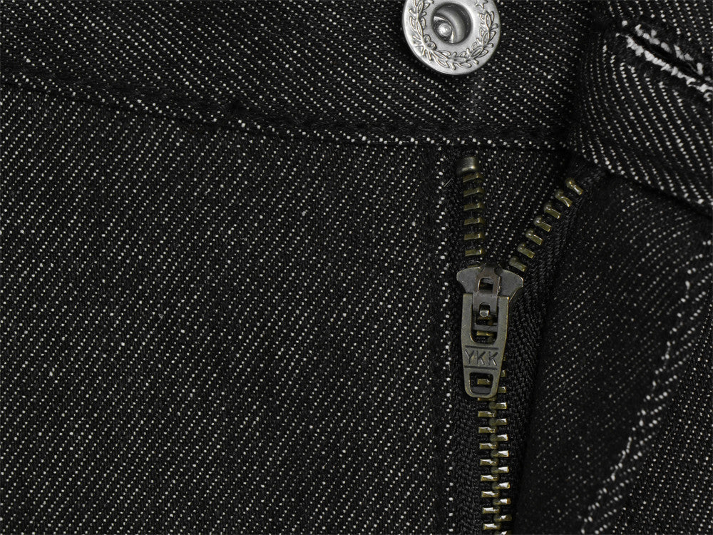 Wide-Leg-Raw-Denim-Jeans – Schwarze Herrenjeans mit Stern-Patches, Straight Fit