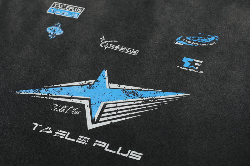 Chemise homme noire délavée à manches longues – Motif racing et manches à carreaux superposées