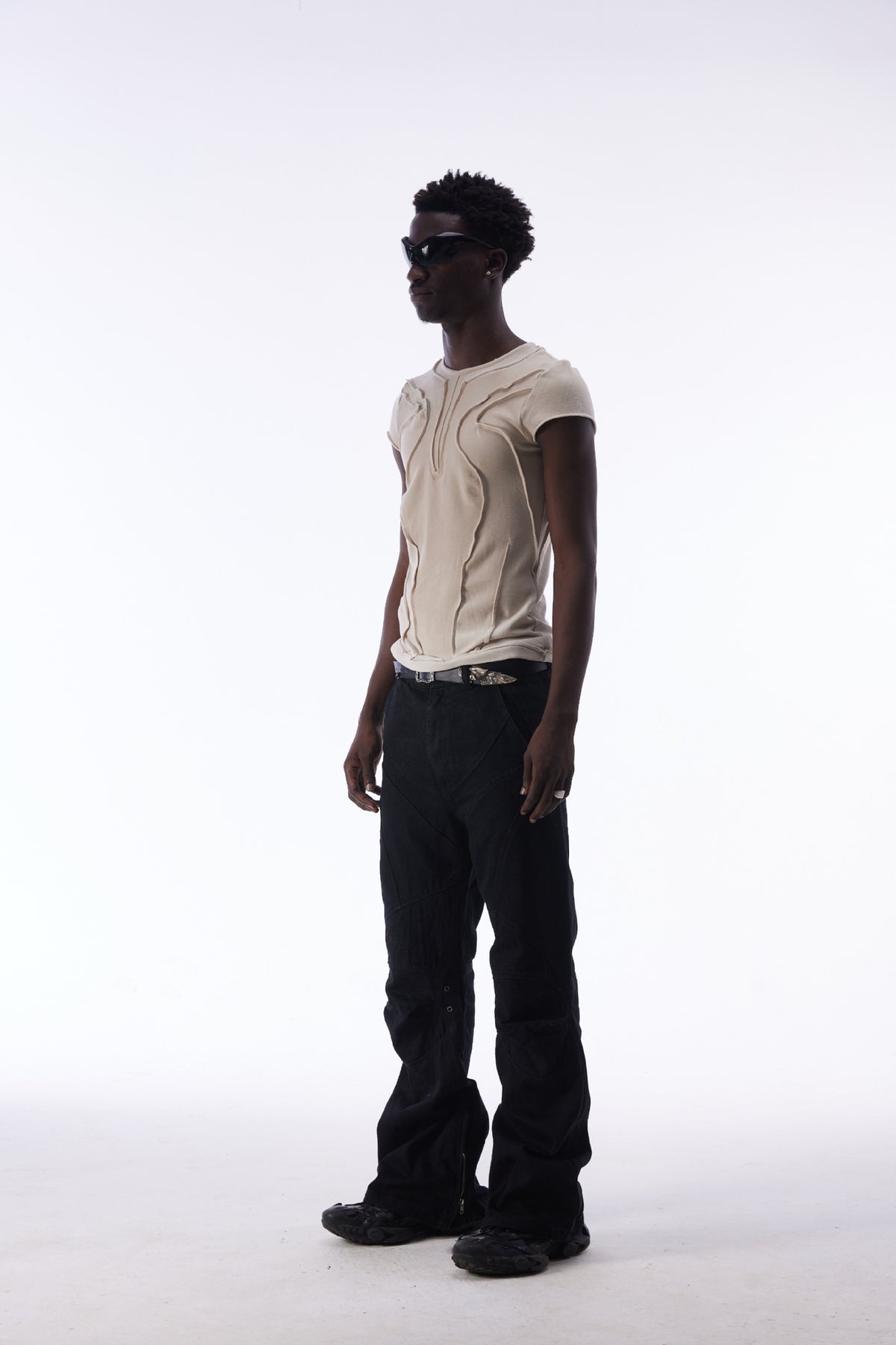T-shirt manches courtes déconstruit à coutures 3D en relief – Streetwear délavé coupe ajustée
