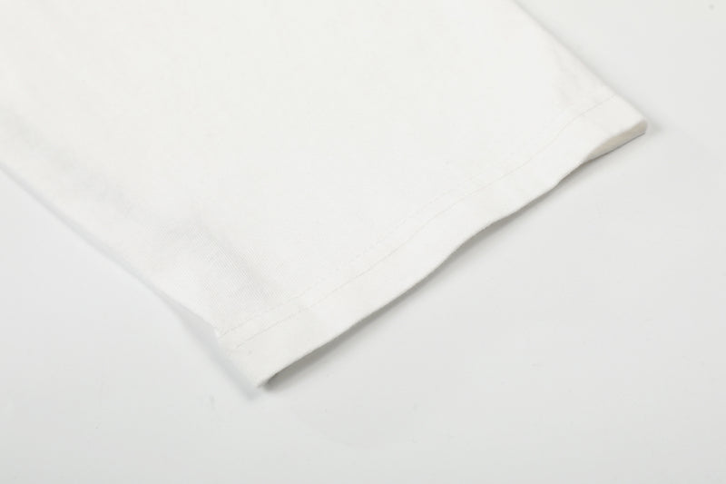 Camiseta de manga larga a rayas con efecto de capas y estampado gráfico trasero
