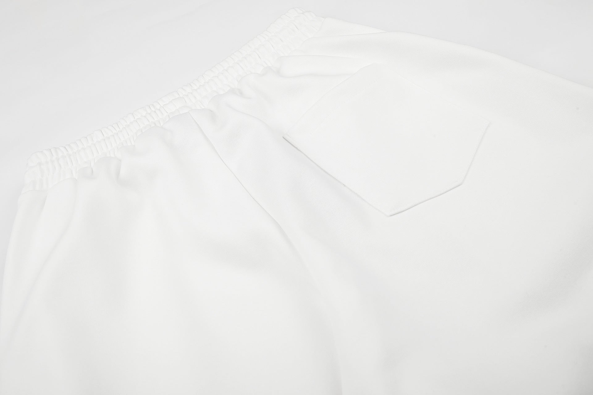 Wide-Leg Sweatpants with Star & Leopard Letter Graphic – Streetwear Joggers