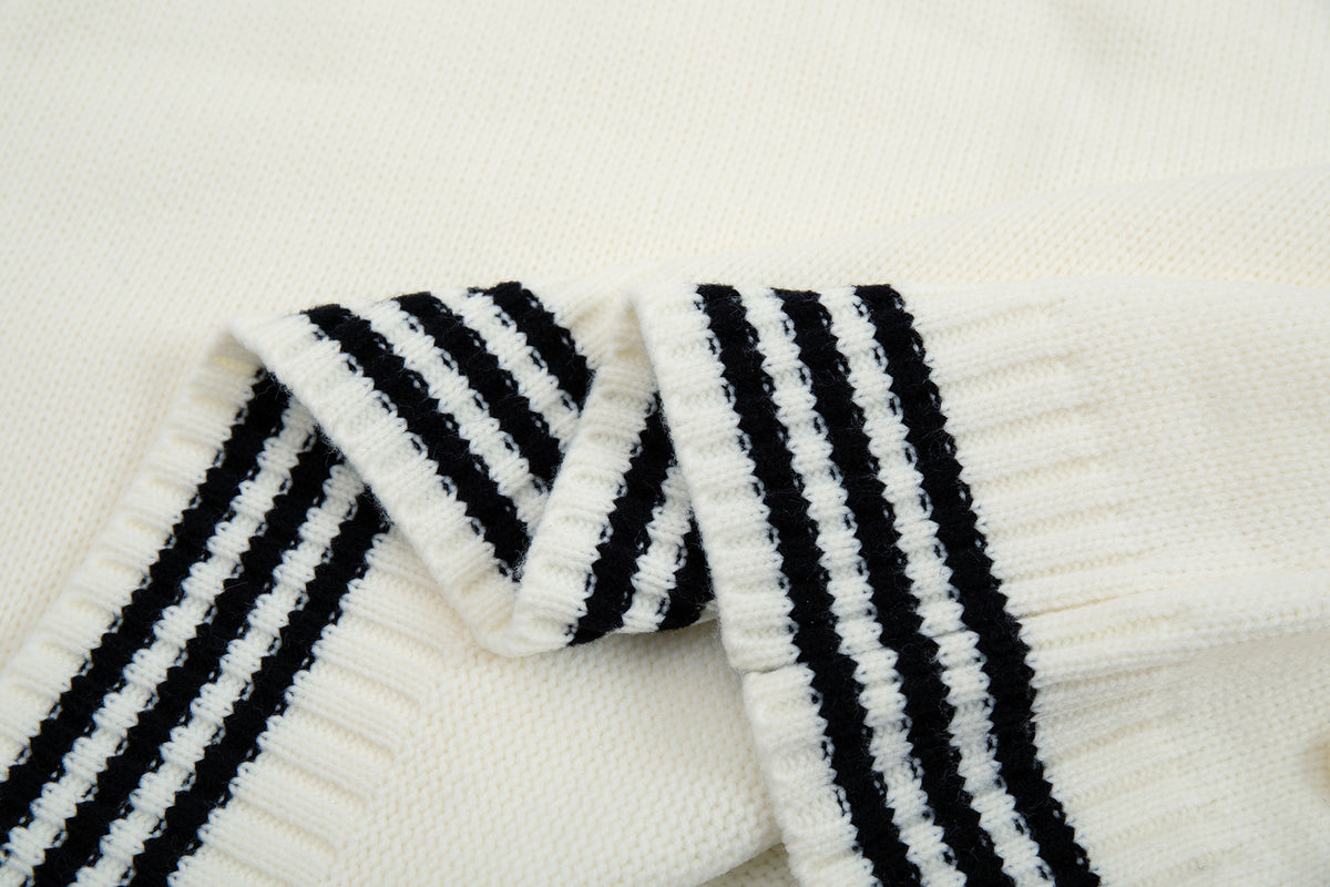 Strickcardigan mit Baseball-Stickerei und Knebelknöpfen