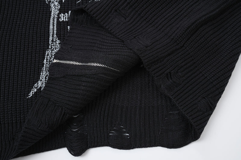 Pull col montant zippé en maille gothique à croix imprimée et effet usé