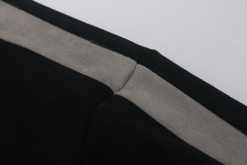 GLFS Colorblock-Langarmshirt mit wiederkehrendem Zyklusmotiv – Streetwear mit Kontrasteinsätzen