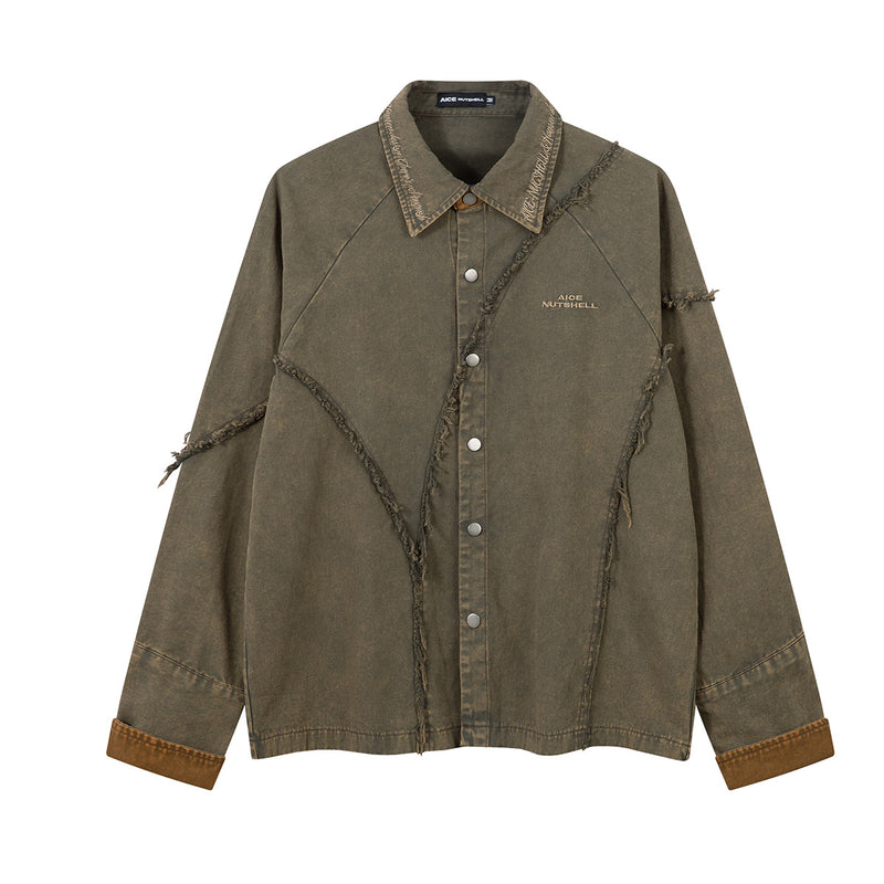 Veste-chemise en jean effiloché délavé à l'acide AICE NUTSHELL, avec coutures patchwork déconstruites, coloris vert olive, vue de face