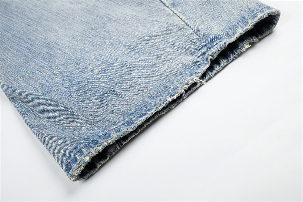 Wide-Leg Barrel Jeans – Vintage Washed Light Blue Curved Silhouette