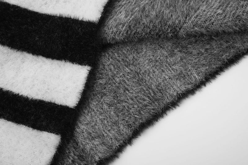 Stars & Stripes Fuzzy Knit Sweater – Black & White American Flag Pattern