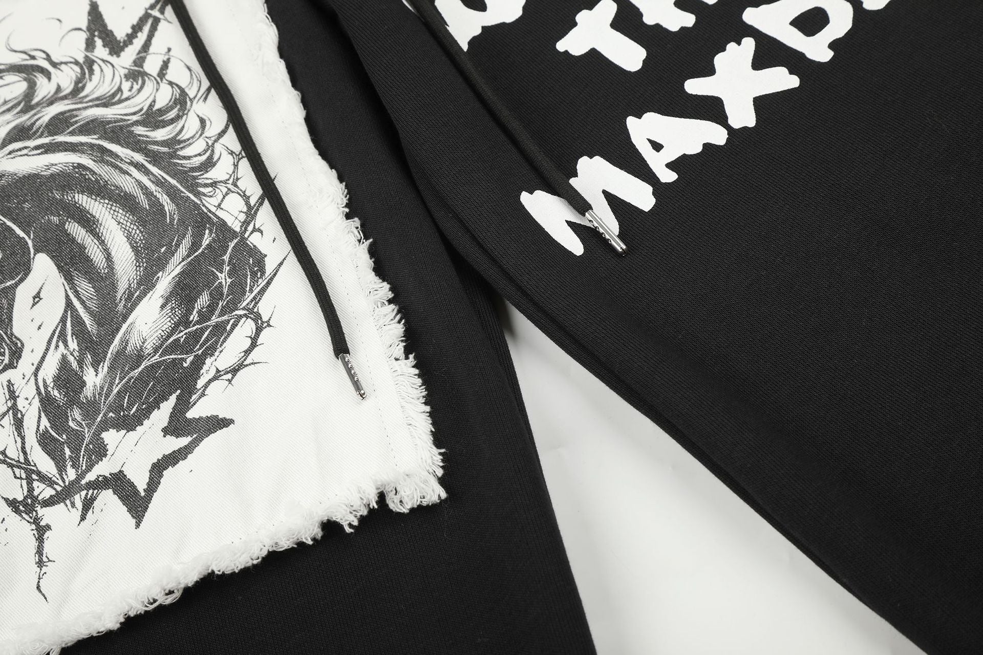 Pantalon de survêtement à jambes larges avec écusson licorne et imprimé graffiti – Streetwear noir
