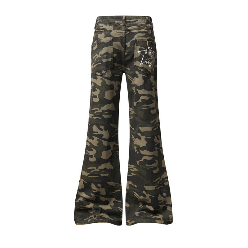 Jean flare homme camouflage avec imprimé étoiles et lettres – Denim bell-bottom streetwear