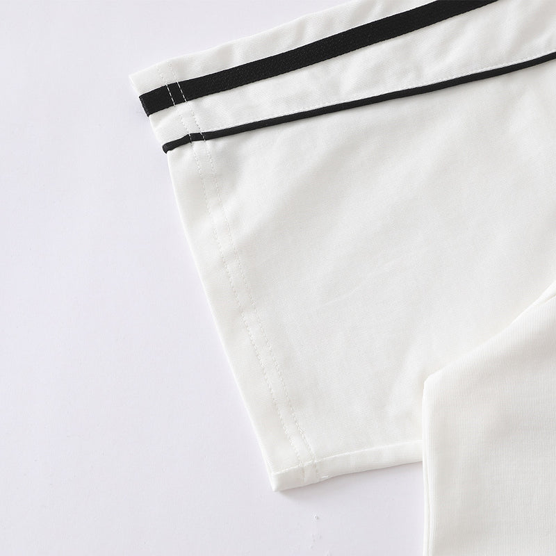 Soccer Jersey Stripe Graphic Tee – Oversized Short-Sleeve Crew Neck