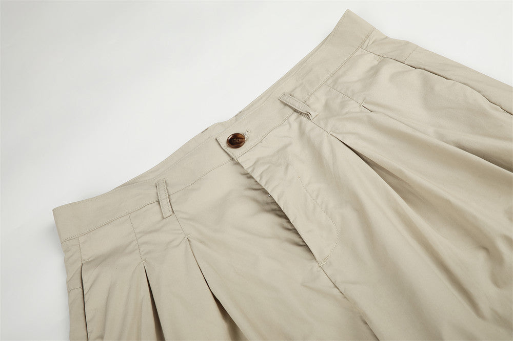 Wide-Leg Cargo Pants with Pleats and Large Side Pockets