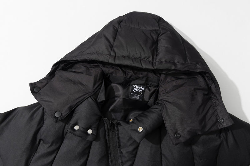 Daunenjacke mit Kapuze, unregelmäßiger Steppung & abnehmbarer Kapuze