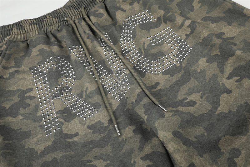 Men's Camo Wide-Leg Cargo Pants with Rhinestone Letters & Multi-Pocket Design