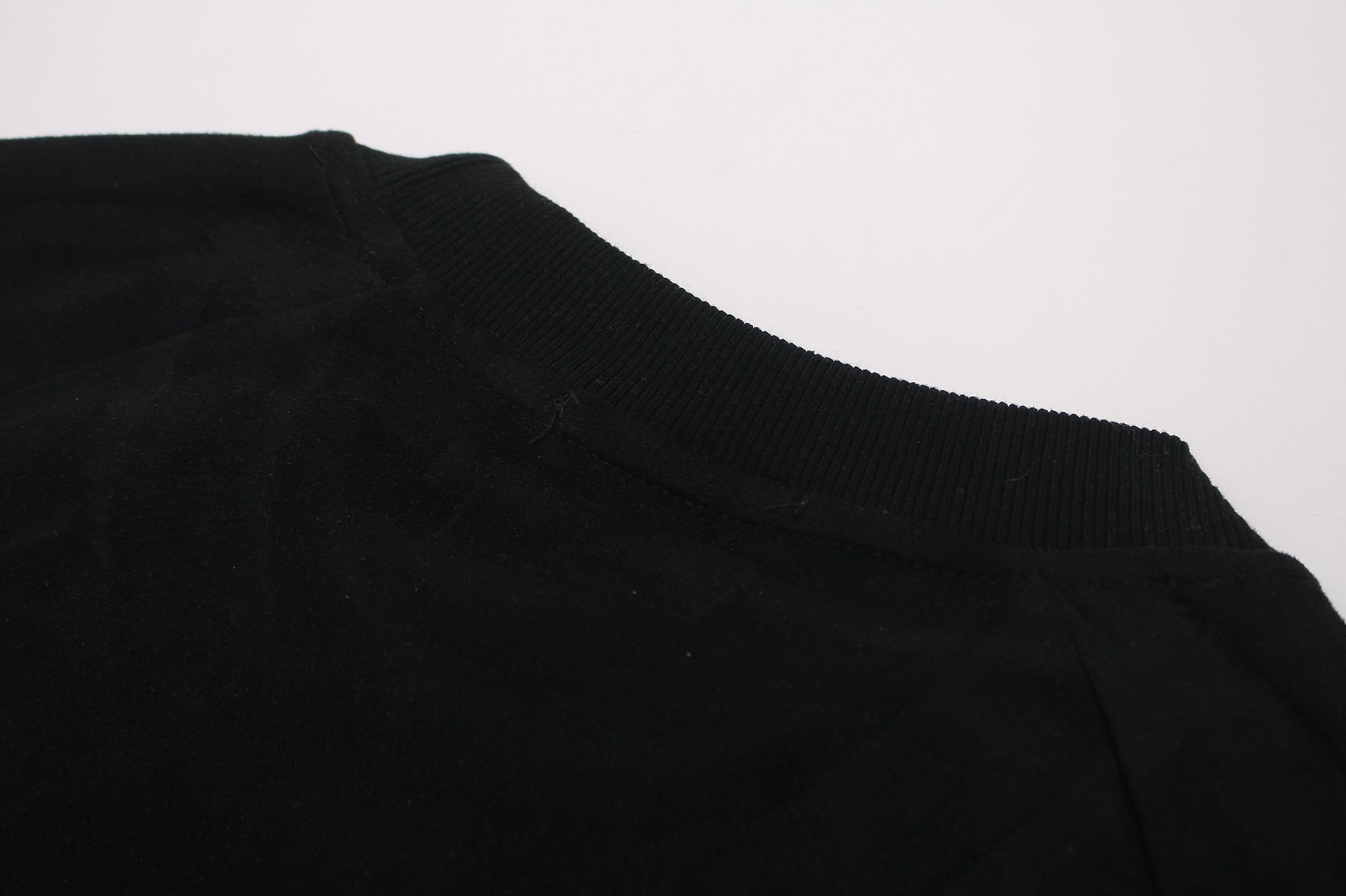 GLFSMADE Colorblock Suede Panel Short Sleeve T-Shirt