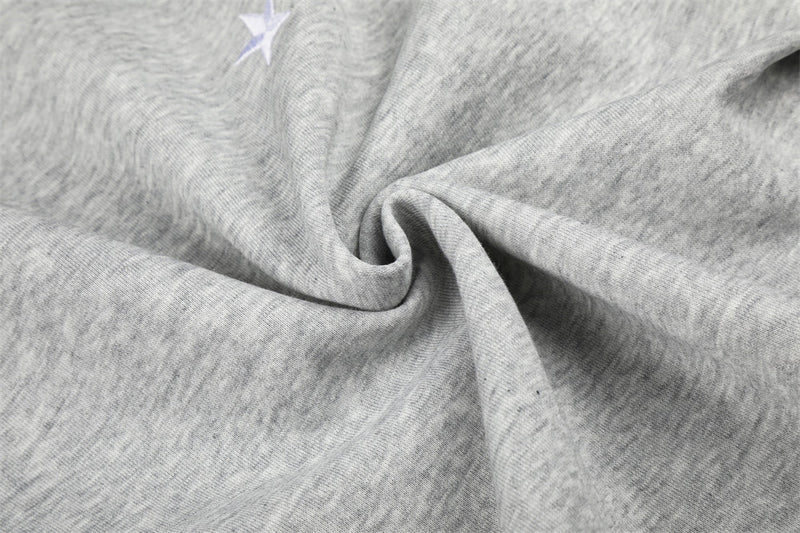 Sweatpants mit weitem Bein, Sternstickerei und umgeschlagenem Sherpa-Bund