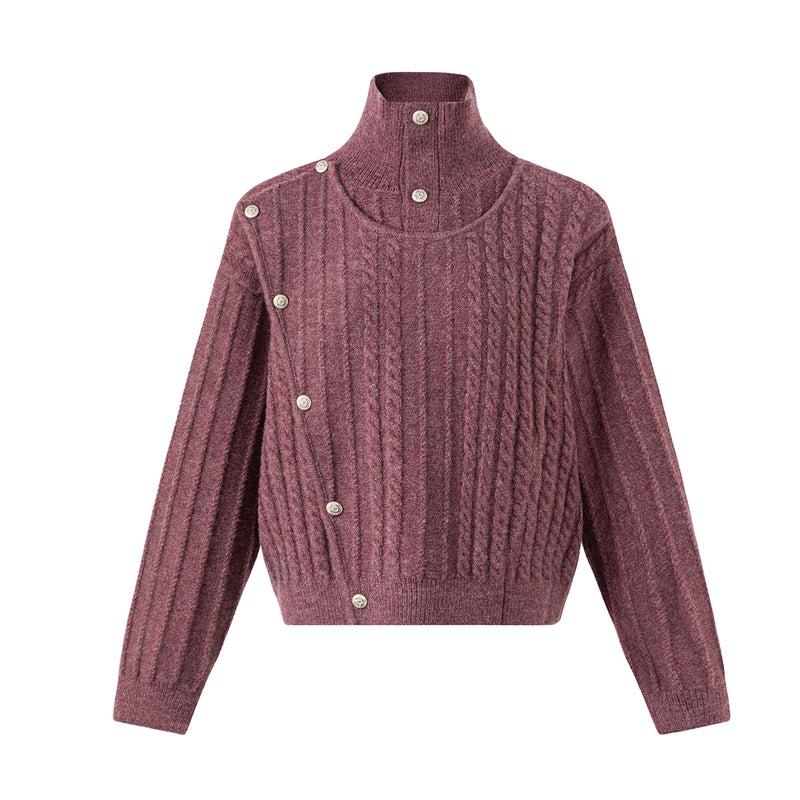 Pull col roulé en maille torsadée avec détail boutonné en diagonale