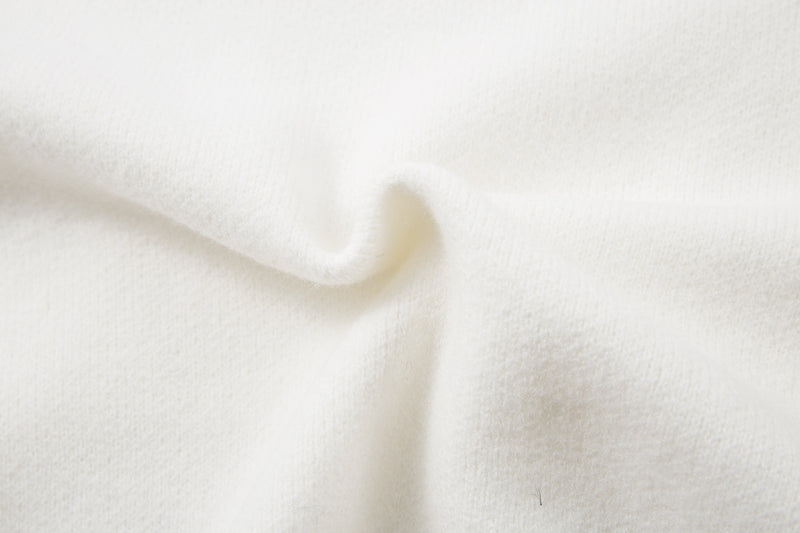 Pull gris à col rond – Maille oversize avec motif en fausse fourrure