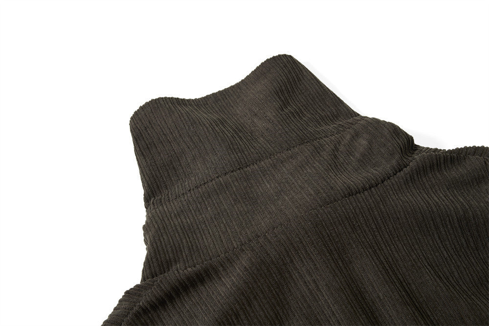 Chaqueta corta con cremallera y cuello alto - Corte holgado y textura de canalé