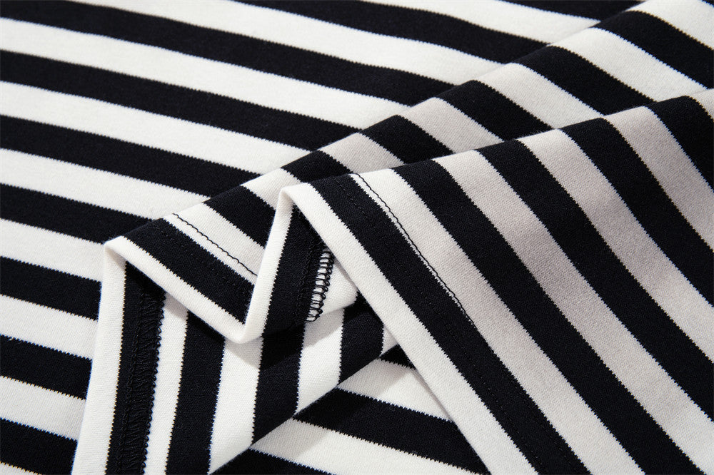 Striped Long-Sleeve Tee with Punk Graphic Print – Relaxed Fit